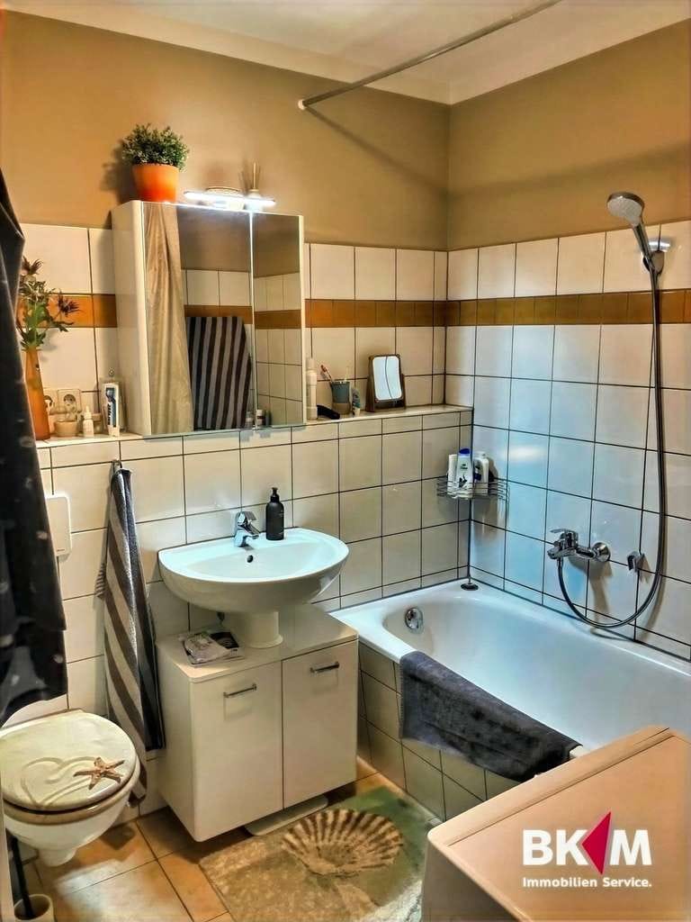 Immobilie in Jena - Denkmalgeschütztes Mehrfamilienhaus sucht neuen Besitzer - Bild 3