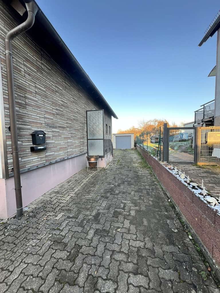 Immobilie in Donsieders - Einfamilienhaus mit großzügigem Garten - Bild 3