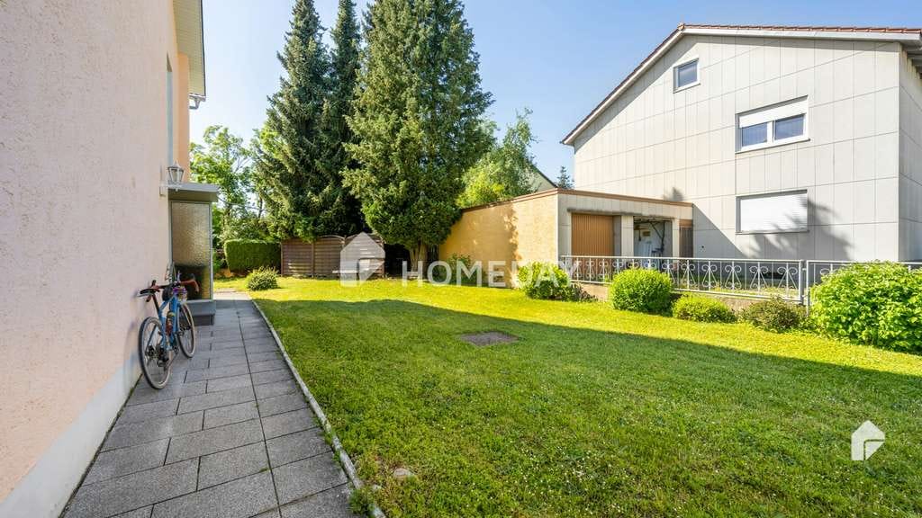 Immobilie in Sinzing - Schöne 2-Zimmer-DG-Wohnung mit Balkon und Stellplatz in sehr guter Lage
 - Bild 4