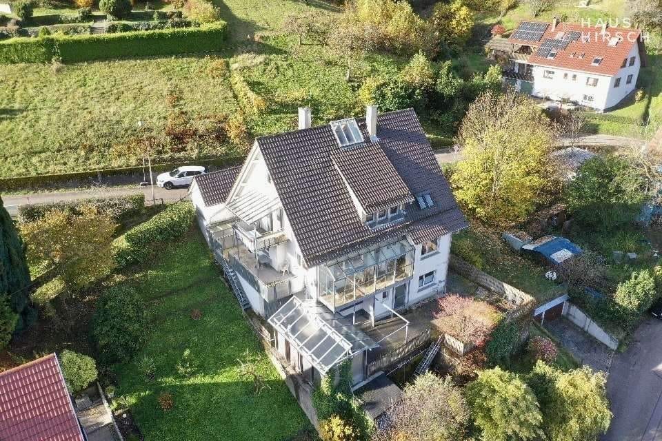 Immobilie in Weisenbach - Charmantes Mehrgenerationenhaus mit 3 Wohneinheiten in toller Lage - 253 m² Wohnfläche - Bild 0