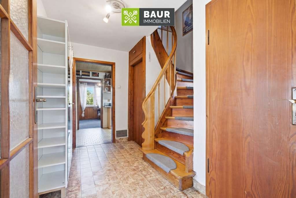 Immobilie in Wolpertswende - Charmantes Einfamilienhaus mit Potenzial in Mochenwangen Wolpertswende - Bild 3
