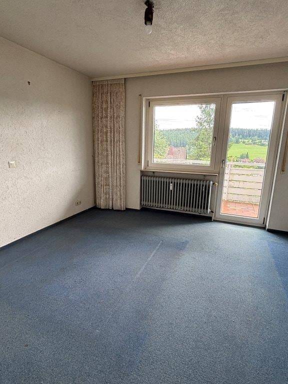 Immobilie in Unterkirnach - BW 2726: 3,5 Zi.- Eigentumswohnung und  2-Zi.-Einliegerwohnung unter einem Dach in Unterkirnach - Bild 4