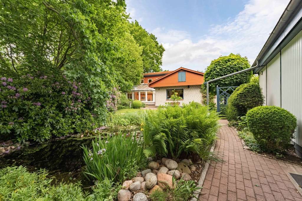 Immobilie in Oeversee - Sehr gepflegtes Haus mit optionaler 1,9 ha Hauskoppel und großer Garage/Werkstatt an der Treene - Bild 0