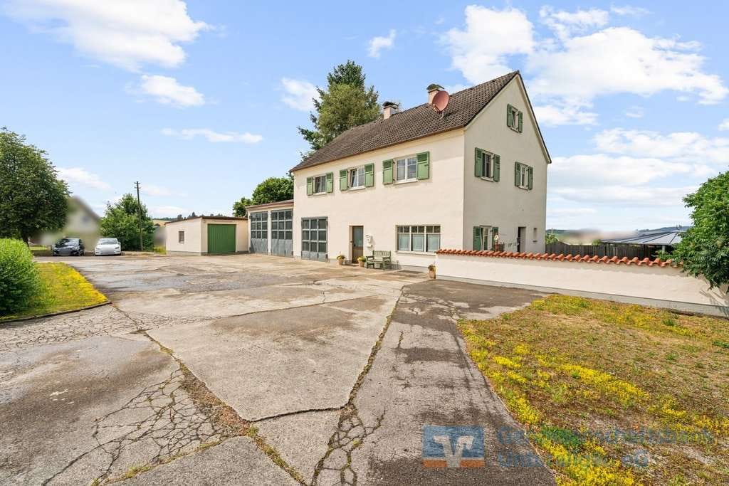 Immobilie in Eppishausen - Viel Platz für Familie, Handwerk & Ideen – vielseitiges Wohnhaus mit Hof, Werkstatt & Potenzial - Bild 0