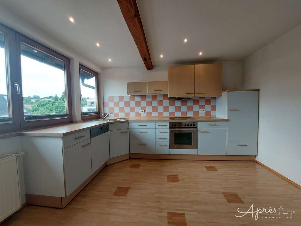 Immobilie in Bräunlingen - Mehr Raum fürs Leben: Ein-Zweifamilienhaus mit Garten und Scheune - Bild 1
