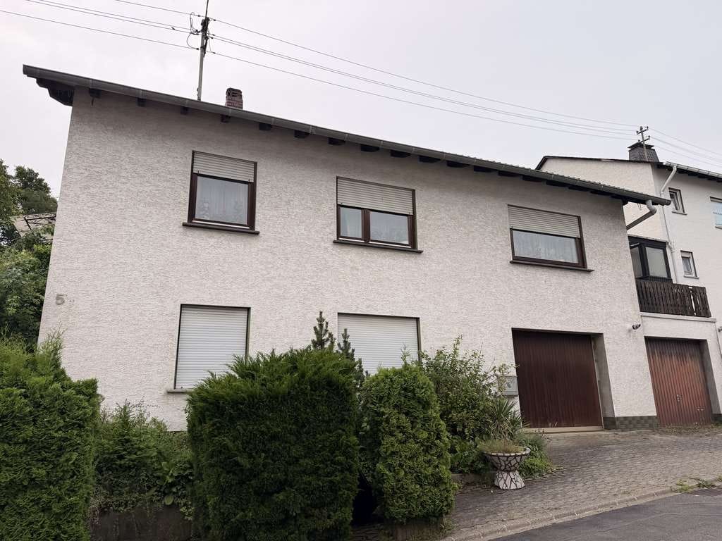 Immobilie in Boppard - Freistehendes Einfamilienhaus mit viel Potential - Bild 1