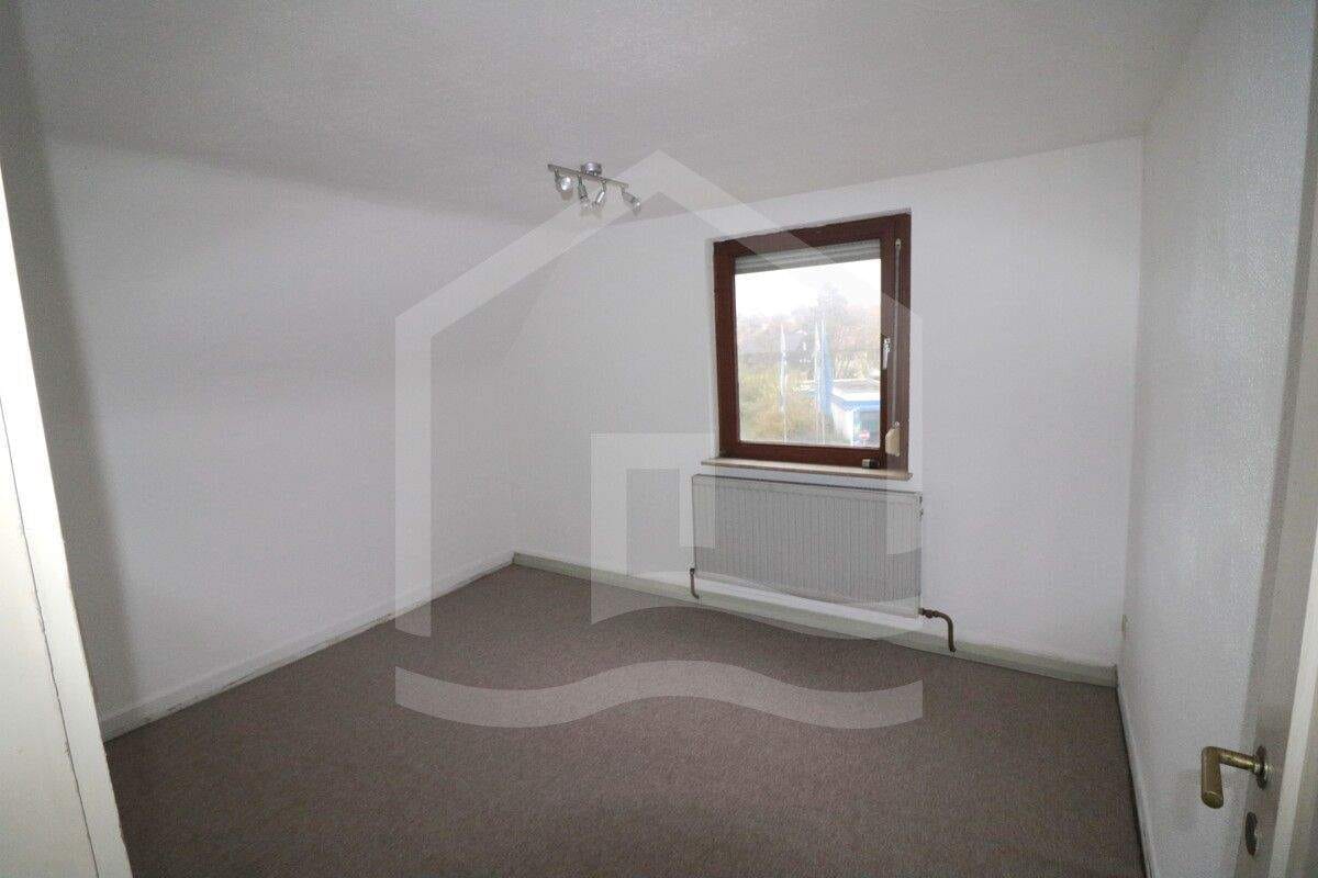 Immobilie in Neckarsulm - Kernsanierungsobjekt in Neckarsulm - Mehrgenerationenhaus mit 3 Wohneinheiten mit viel Potenzial - Bild 3