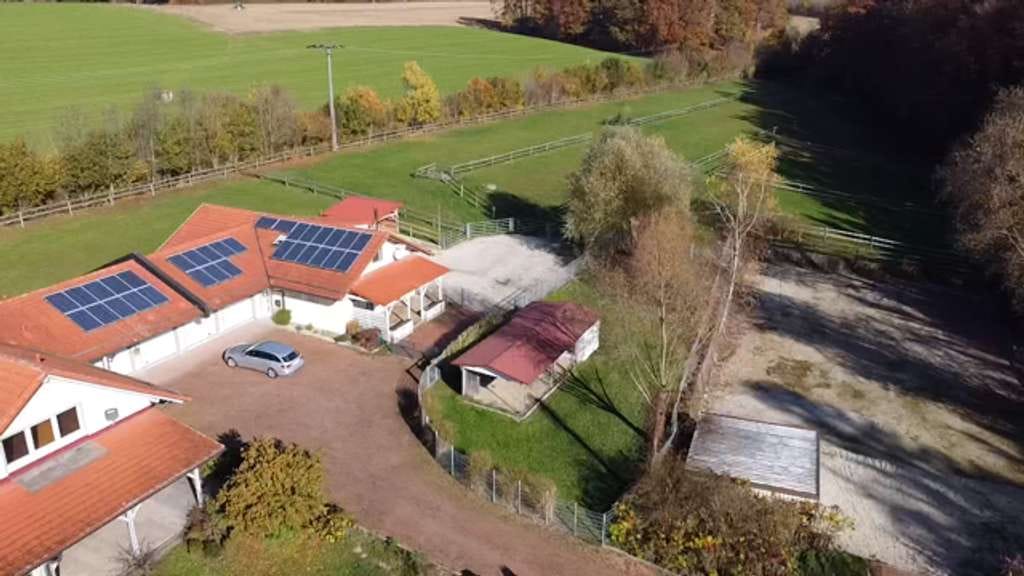 Immobilie in Kröning - Pferdehof in bester Alleinlage - Bild 1