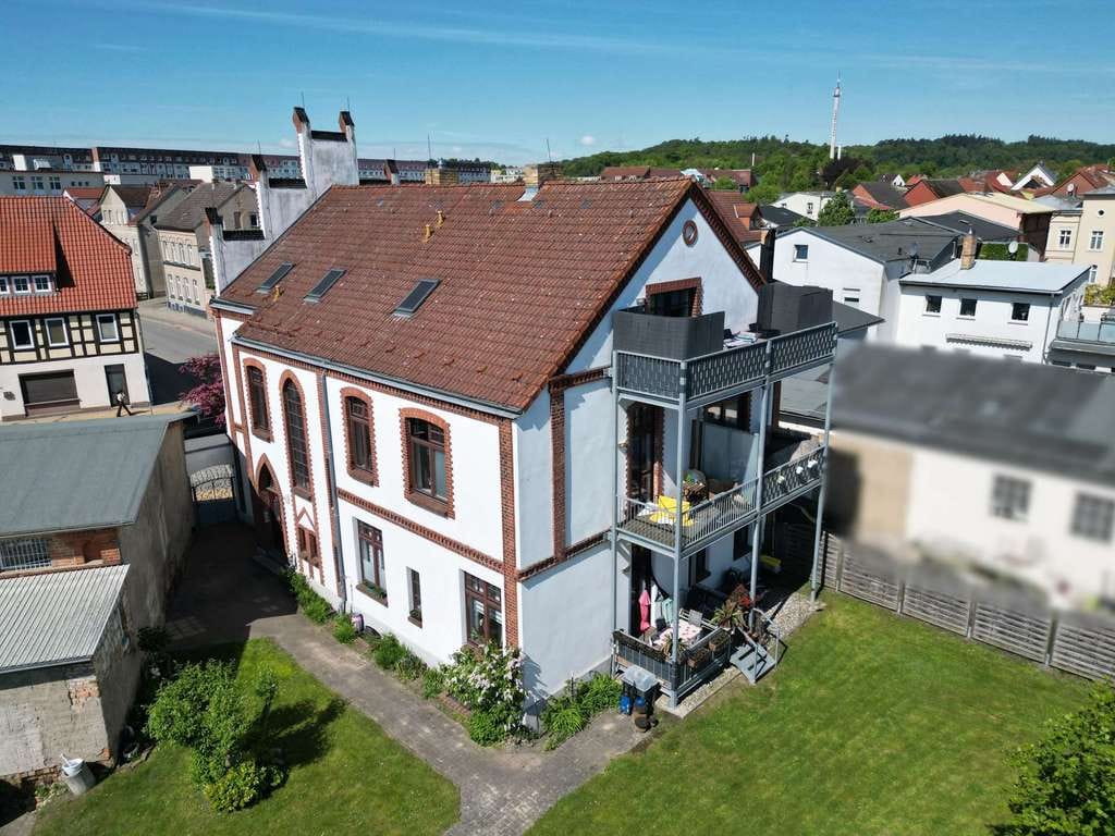 Immobilie in Hohen Demzin - Saniertes Denkmal-Mehrfamilienhaus in Teterower Bestlage - Bild 2