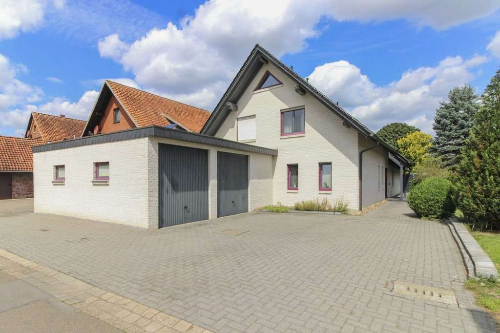 Immobilie in Lauenhagen - Open Living: 7-Zi.-Architektenhaus mit Galerie in Lauenhagen - Bild 0
