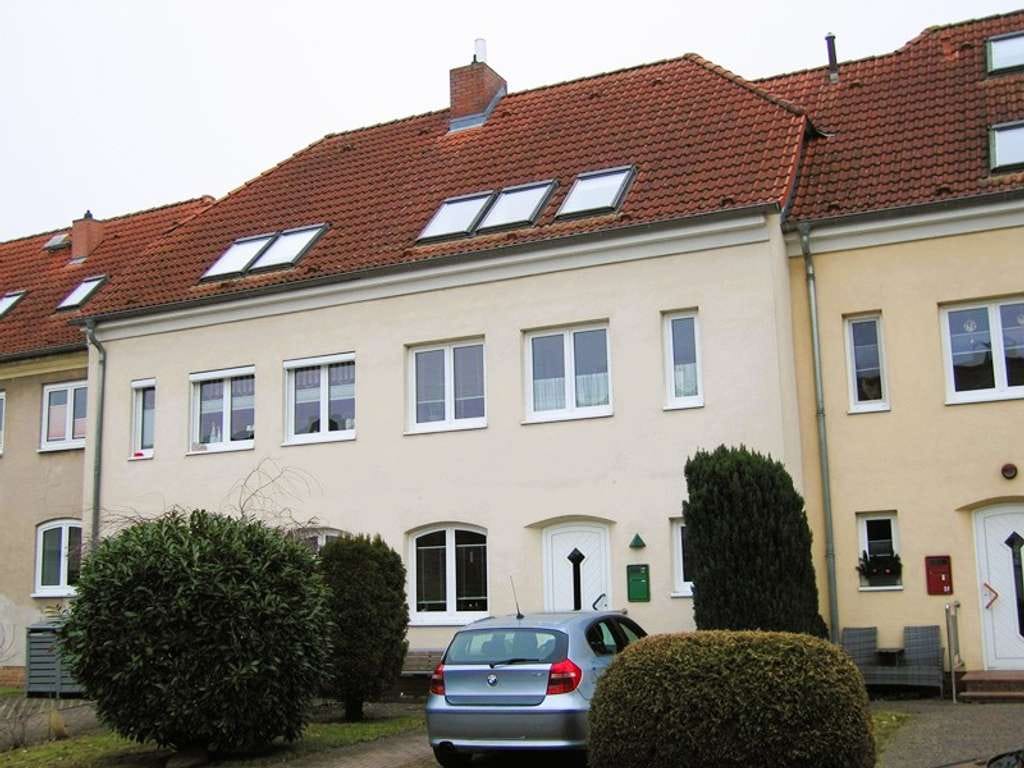 Immobilie in Anklam - gepflegtes Reihenmittelhaus fußläufig vom Klinikum entfernt - Bild 0