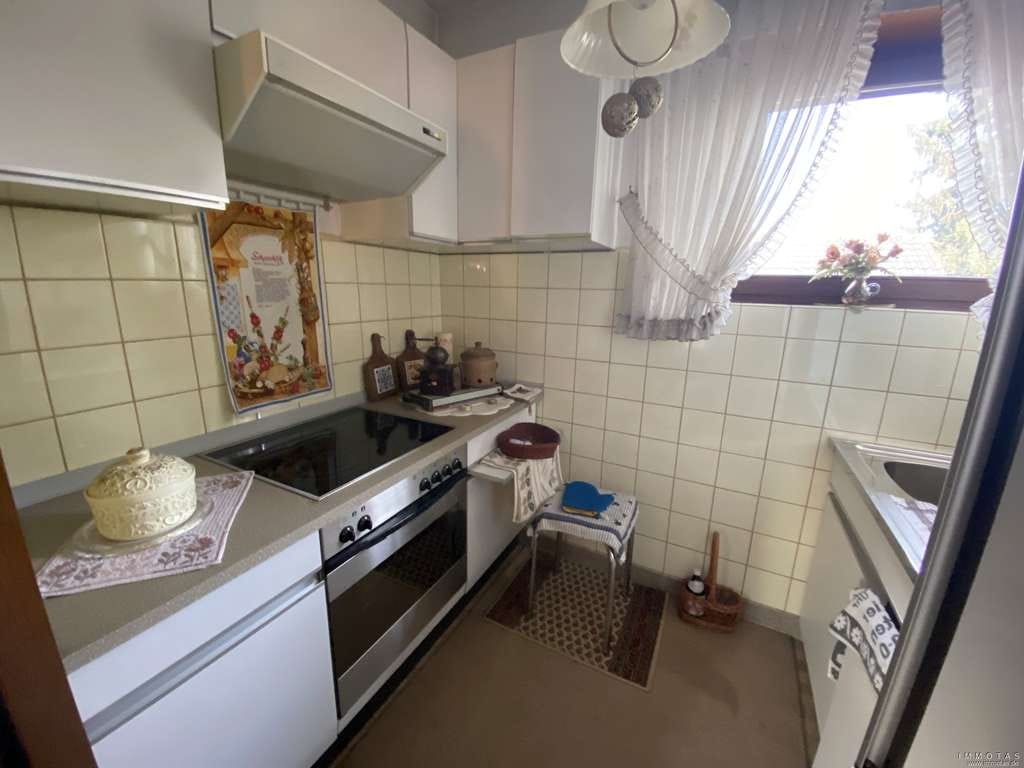 Immobilie in Sandhausen - BIETERVERFAHREN - PROVISIONSFREI für Käufer - Einfamilienhaus mit Doppelgarage + Garten aus Nachlass - Bild 3