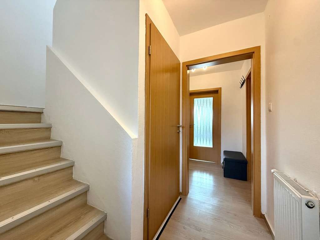 Immobilie in Hundsangen - Von RTI:"Ihr Zuhause mit großem Grundstück in Hundsangen" - Bild 2