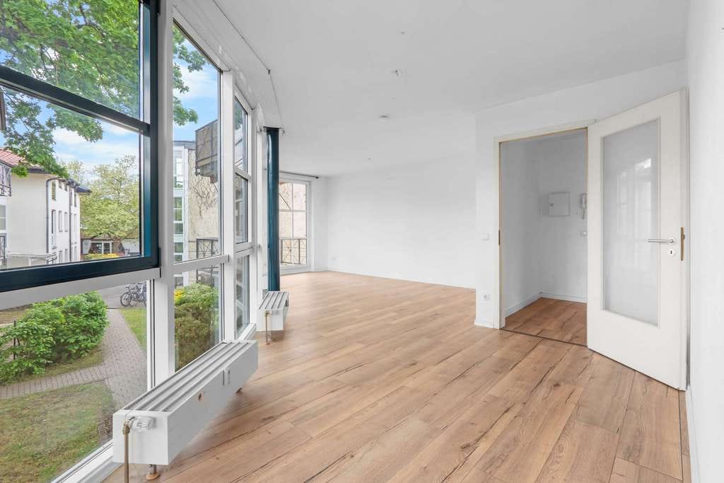Immobilie in Woltersdorf - Grün, modern, stadtnah – Wohnen im Berliner Speckgürtel - Bild 1