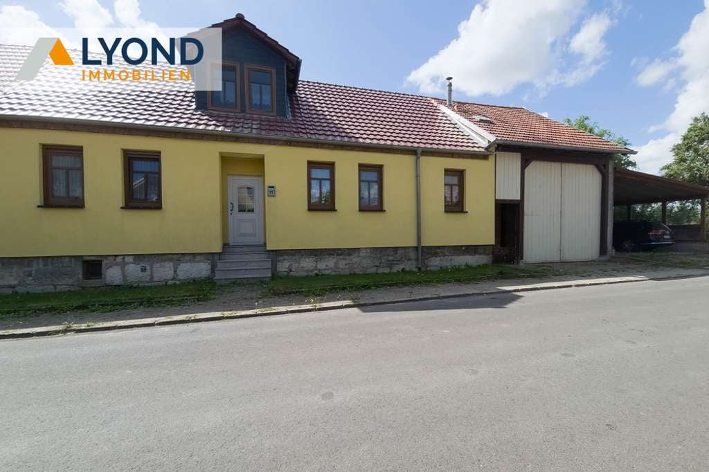 Immobilie in Sondershausen - Vierseitenhof mit großen Grundstück, Scheune und Ausbaureserve zu verkaufen! - Bild 1