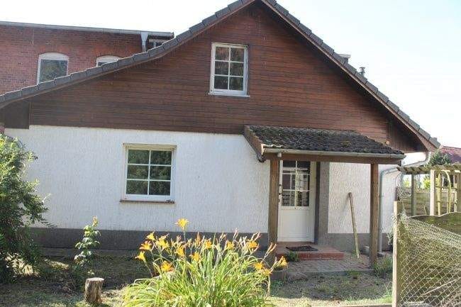 Immobilie in Groß Mohrdorf - Teilsaniertes  Einfamilienhaus mit Nebengelass und Grundstück in Groß Mohrdorf zu verkaufen - Bild 2