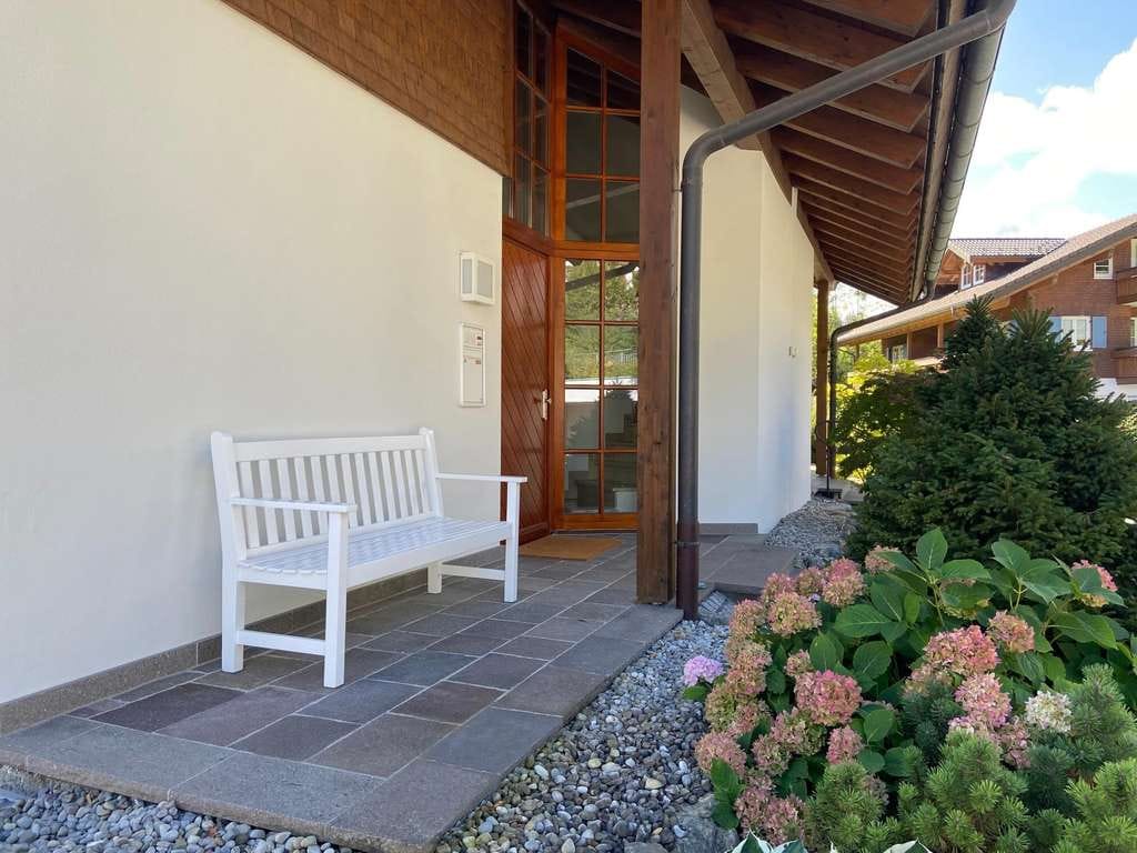 Immobilie in Oberstdorf - Landhaushälfte der besonderen Art mit spektakulärer Bergsicht - Bild 1