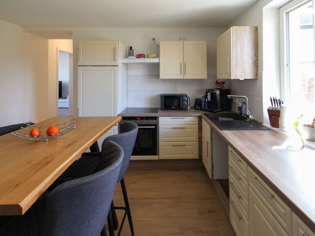 Immobilie in Petersberg - Umfassend modernisiertes Zweifamilienhaus mit Garten in Petersberg-Marbach - Bild 3
