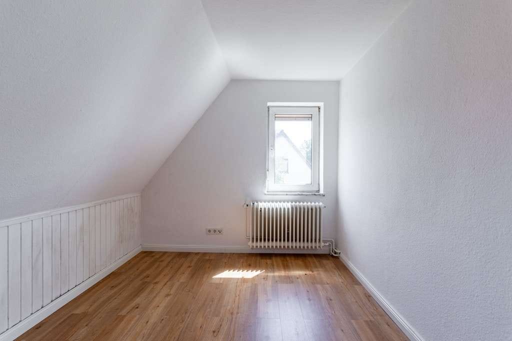 Immobilie in Wathlingen - Wathlingen Haus Kaufen. Einfamilienhaus in Wathlingen. Hauskauf Celle. Haus Kaufen Kreis Celle. - Bild 4