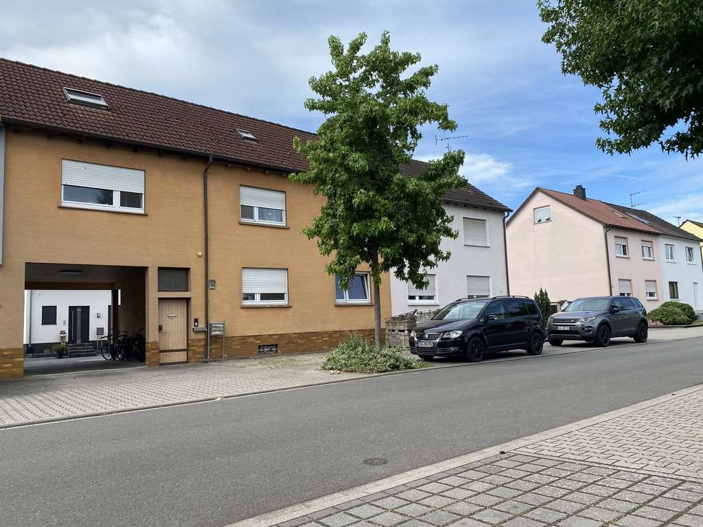 Immobilie in Waghäusel - Charmantes Wohnen in kleiner Einheit: Helle 2-Zimmer-Erdgeschosswohnung in Kirrlach - Bild 1