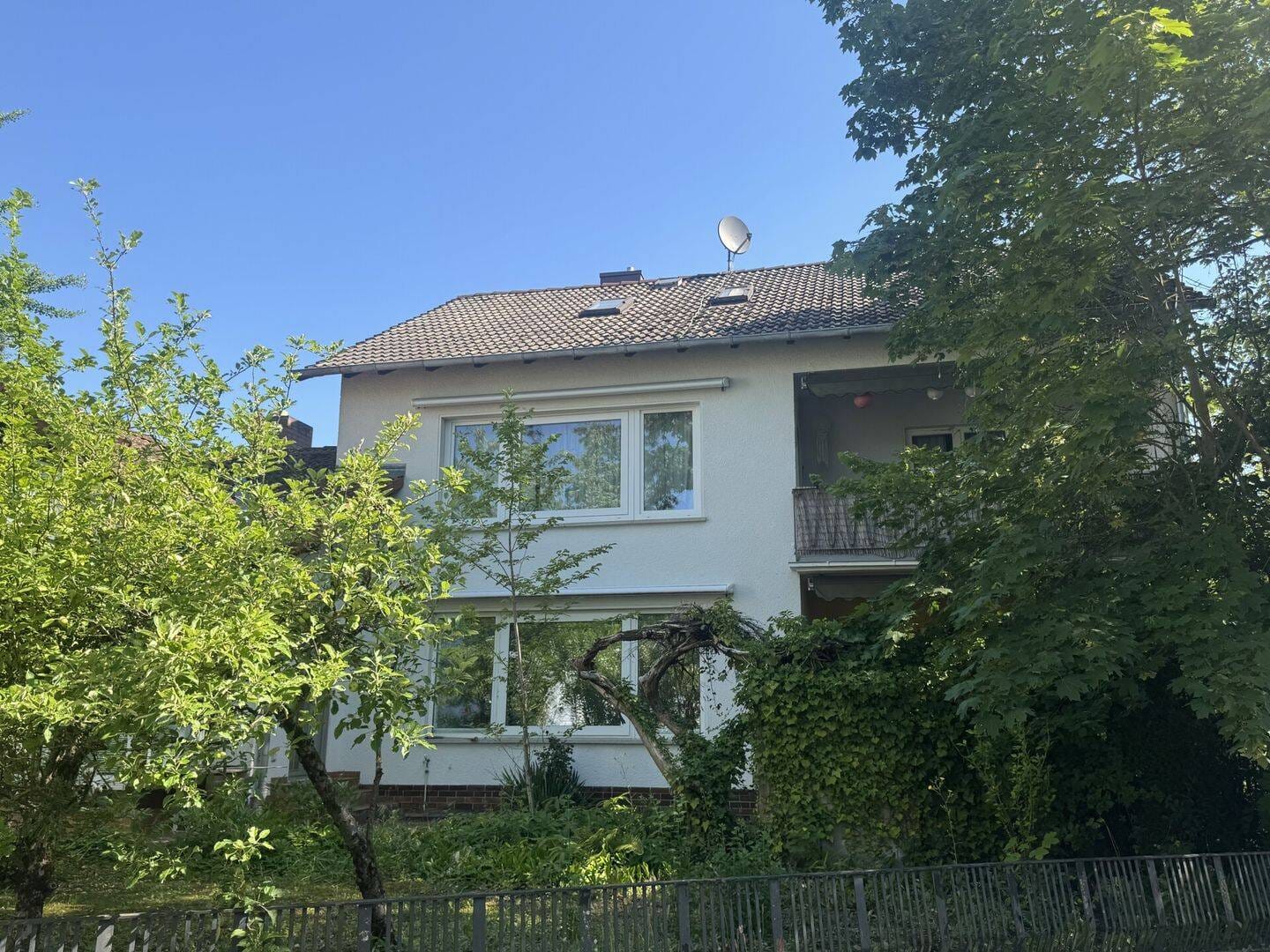 Immobilie in Coburg - Großes Wohnhaus in guter Lage von Coburg - Bild 0