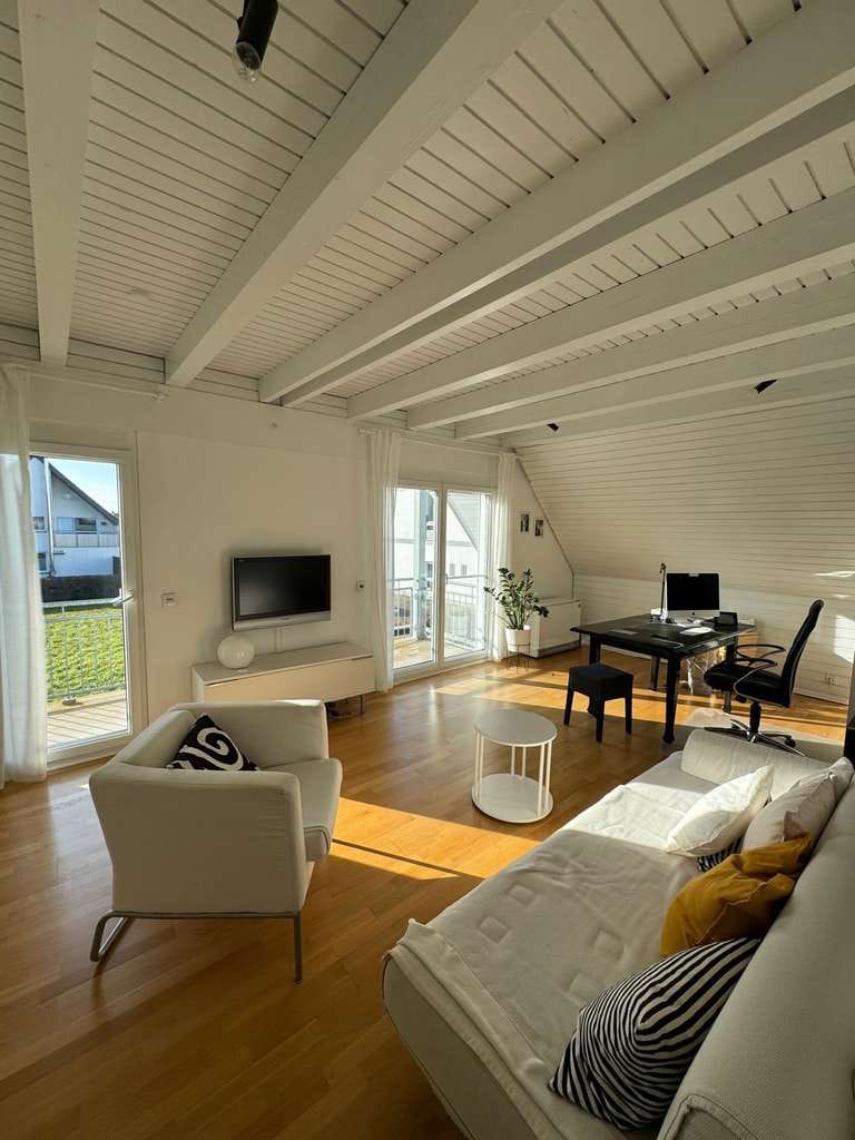 Immobilie in Durmersheim - Helles Architektenhaus mit Garten & unverbaubarem Blick - Bild 4