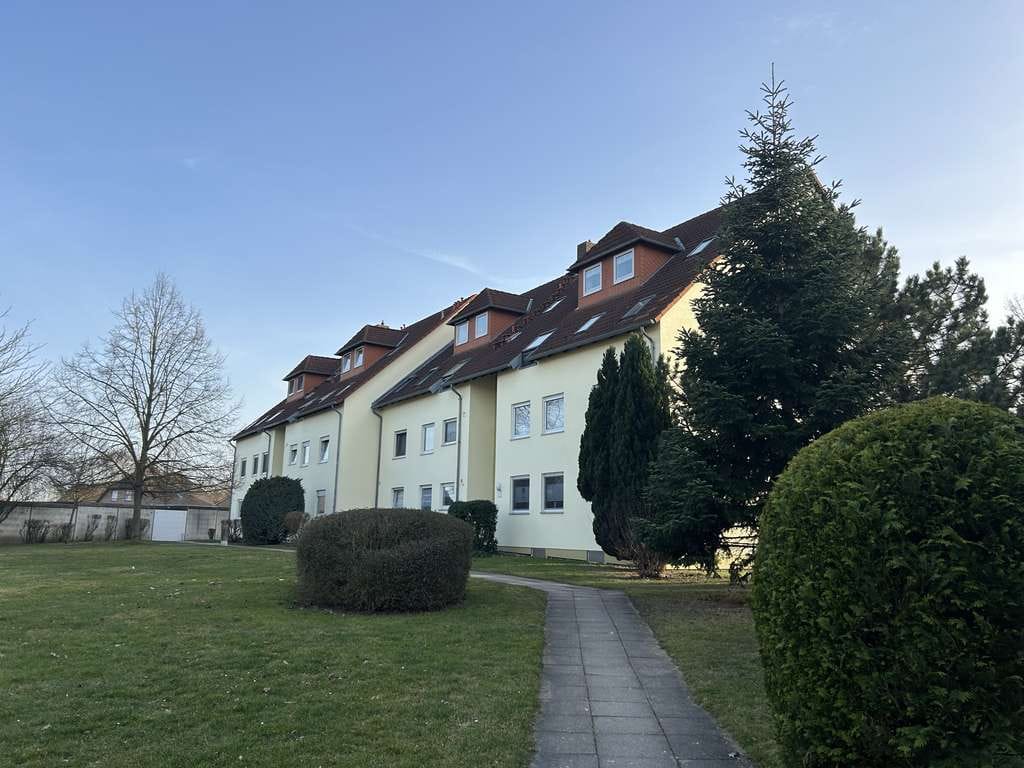 Immobilie in Lengede - 2-Zimmer-Wohnung mit Balkon, Garage und Stellplatz in beliebter Lage von Broistedt - Bild 0