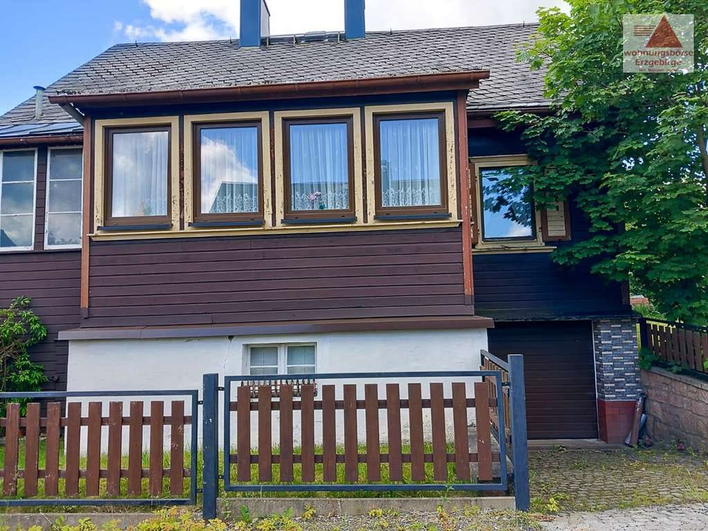 Immobilie in Johanngeorgenstadt - Angebot für Projektliebhaber - Einfamilienhaus mit viel Potential in Johanngeorgenstadt - Bild 0