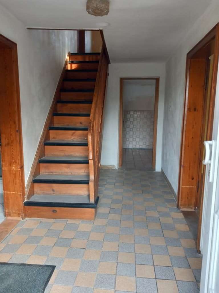 Immobilie in Abensberg - Renovierungsbedürftiges Einfamilienhaus in Abensberg - Pullach - Bild 2