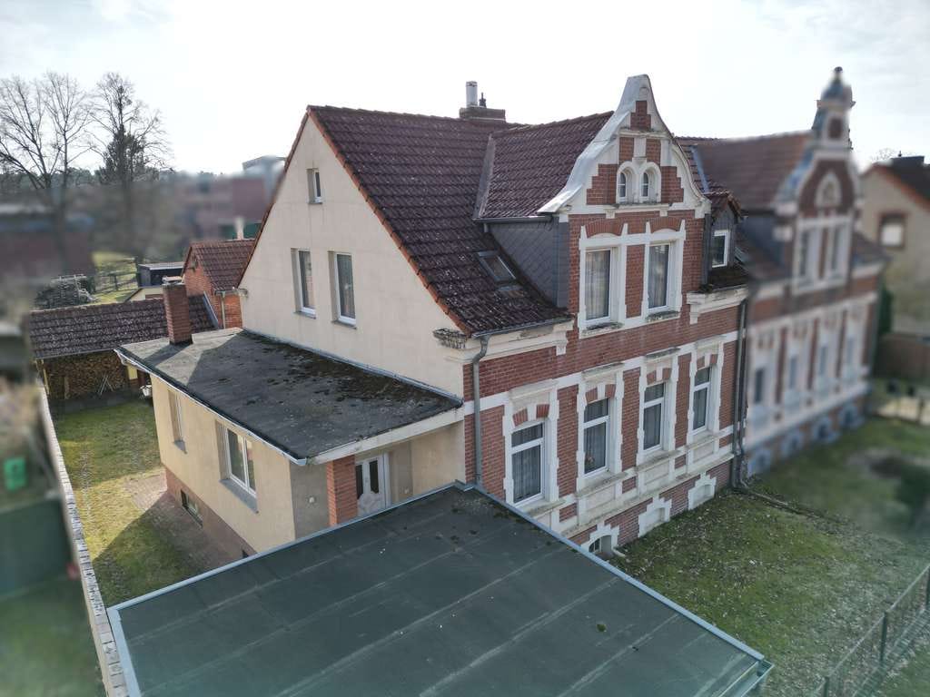 Immobilie in Bad Wilsnack - Historisches Haus mit Einliegerwohnung und großem Garten in Bad Wilsnack - Bild 2