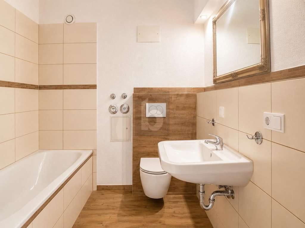 Immobilie in Hügelsheim - WOHNKOMFORT MIT ENTWICKLUNGSRESERVE - Bild 3