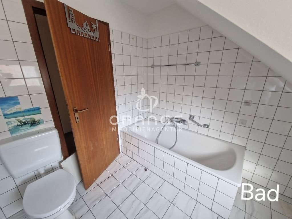 Immobilie in Emskirchen - Top Lage Top Wohnug Top Preis - Bild 1