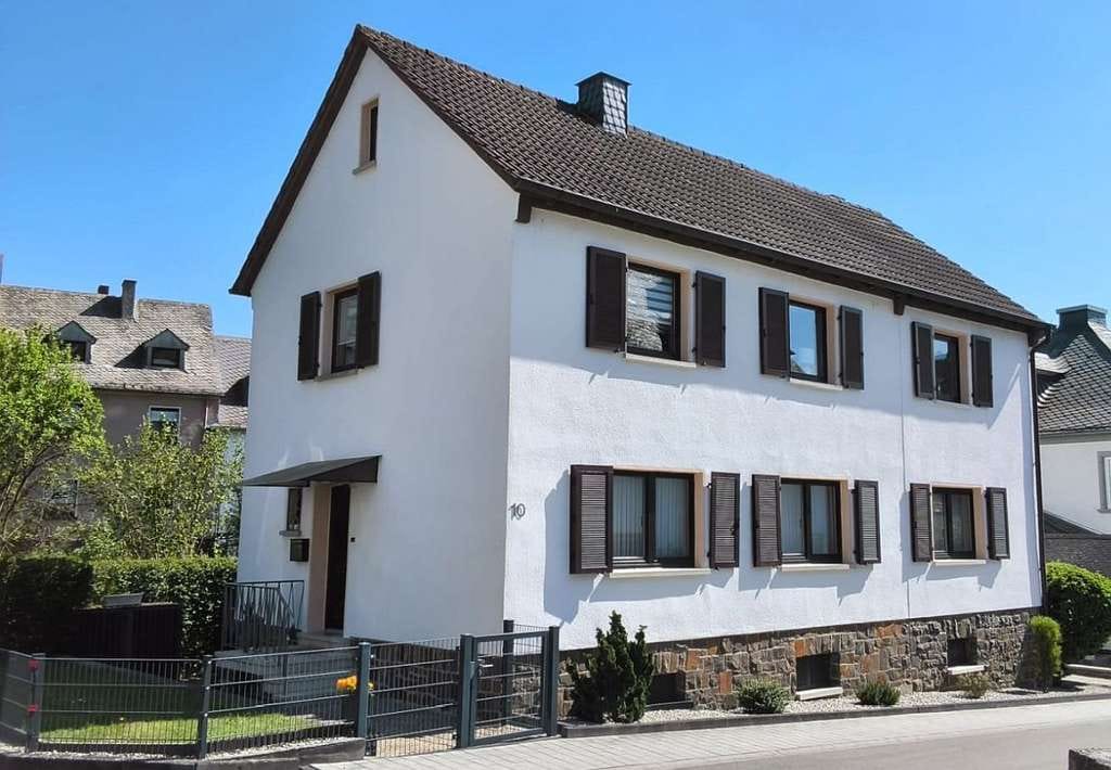 Immobilie in Kirn - Ein- bis Zweifamilienhaus mit Garage - Bild 0
