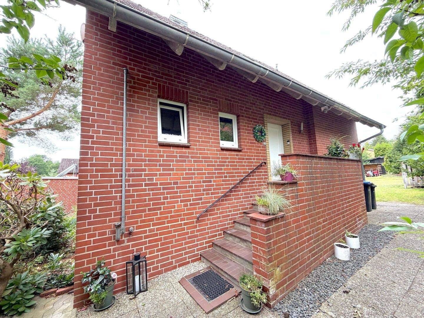 Immobilie in Deutsch Evern - 2 Wohneinheiten in ruhiger Lage! Teilvermietetes Haus mit Einliegerwohnung - Bild 3