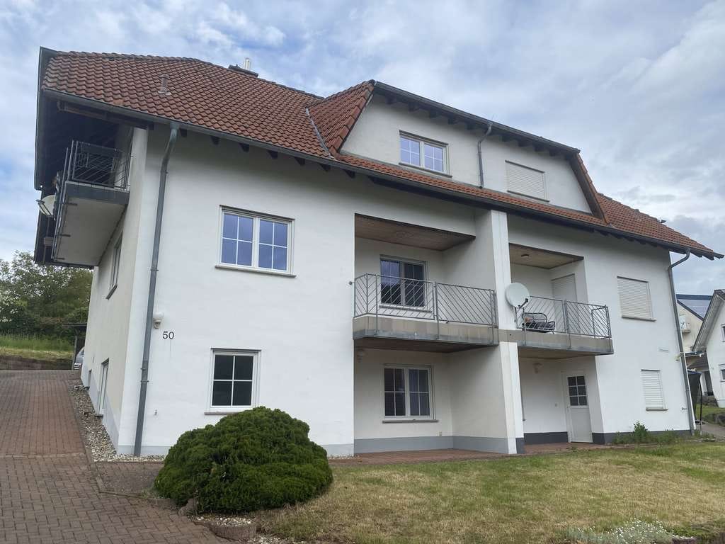 Immobilie in Reichenbach-Steegen - GEPFLEGTE DHH MIT ELW IN RUHIGER ORTSRANDLAGE! ZUM EIGENBEDARF ODER ALS KAPITALANLAGE MIT ÜBER 6,5%! - Bild 0