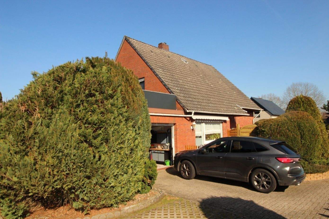 Immobilie in Hatten - Provisionsfreies Ein- bis Zweifamilienhaus mit Garage  - Bild 3