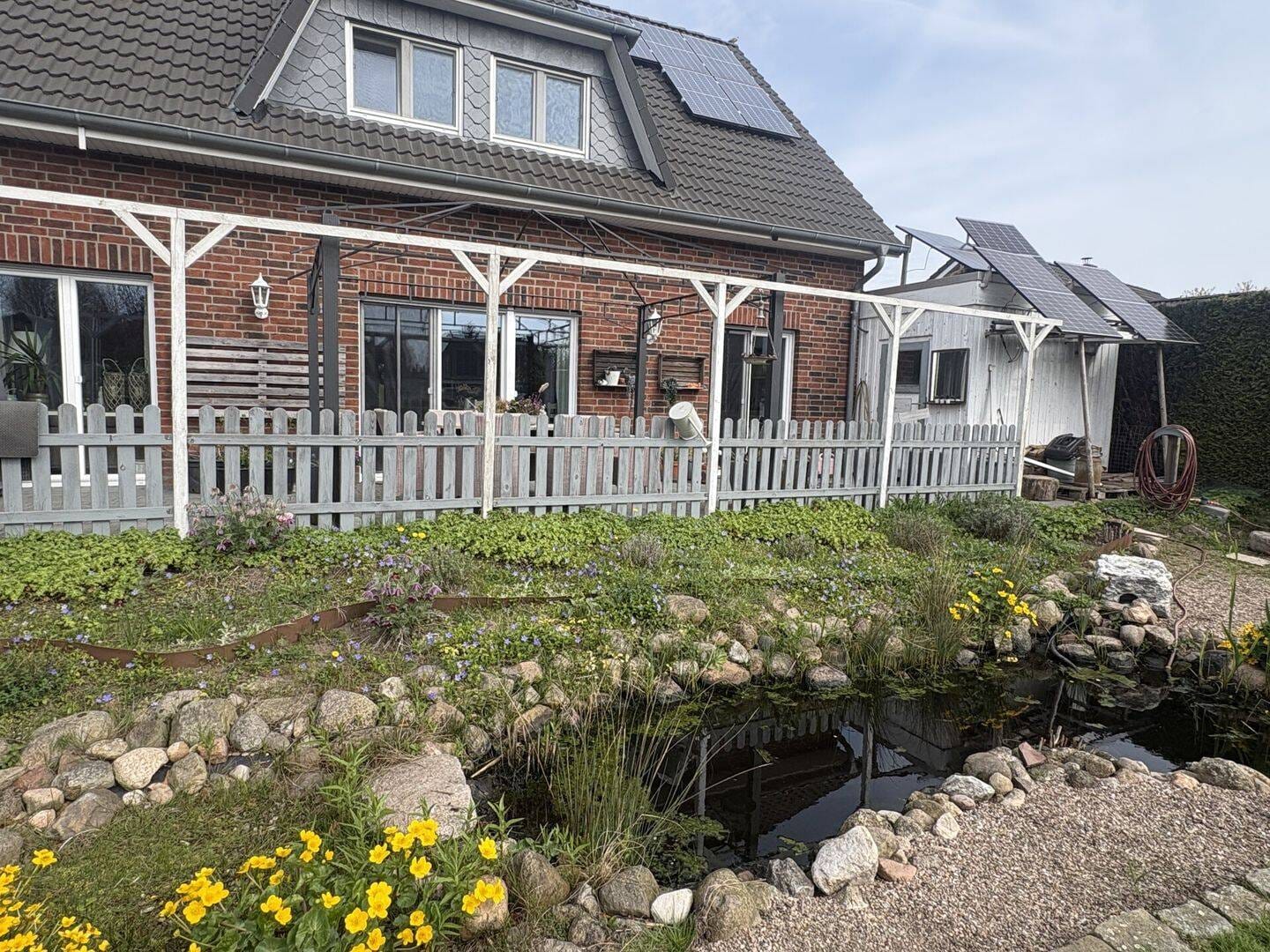 Immobilie in Affinghausen - Helles, energieeffizientes Rotklinkerhaus in ländlicher Idylle mit parkähnlicher Gartenanlage - Bild 4