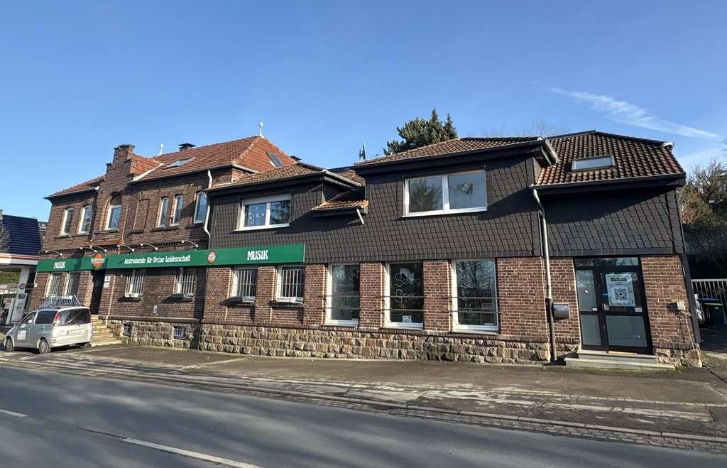 Immobilie in Schwerte - Attraktive Kapitalanlage in Schwerte-Ergste!  Wohn- u. Geschäftshaus  mit Blick in die Ruhrwiesen! - Bild 1