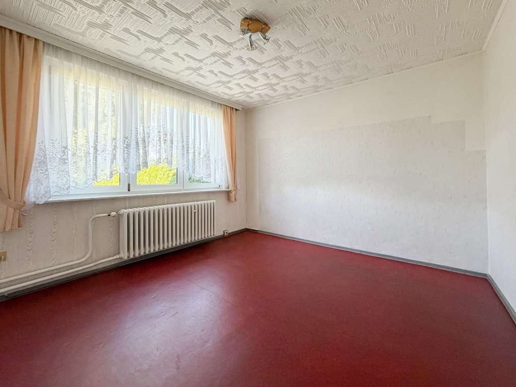 Immobilie in Finsterwalde - Einfamilienhaus mit Keller und großem Garten in Finsterwalde - Bild 4