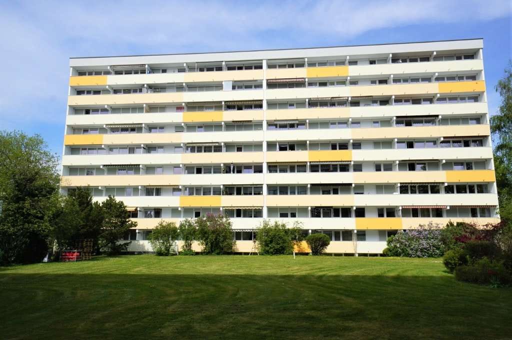 Immobilie in Unterschleißheim - 3-Zi-Erbpacht-Wohnung, Restlaufzeit 45 Jahre, top Zustand, frei, Besichtig. SA 02.03.24 n. Vereinbg. - Bild 0