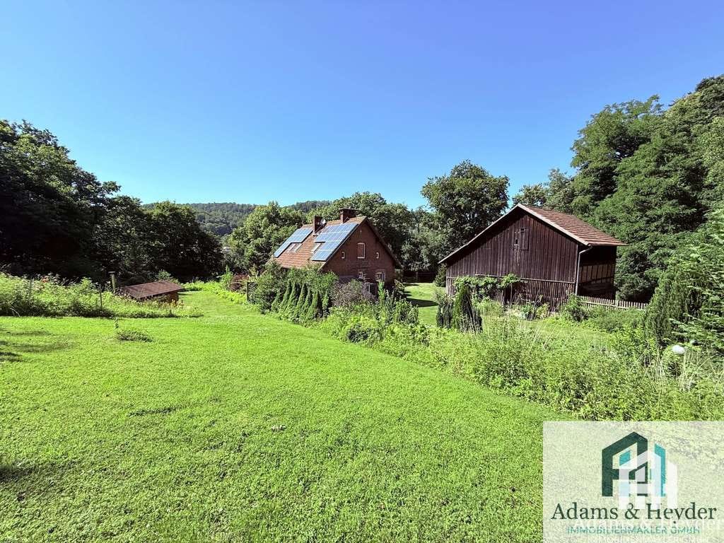 Immobilie in Sontra - Ehemaliges Forsthaus in Alleinlage zwischen Sontra & Eschwege mit 3.750qm Grundstück - Bild 3