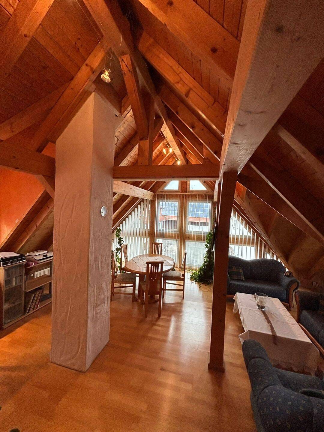 Immobilie in Tann - Viel Platz. Viel Freiheit. Viel Zuhause - Wohnhaus mit Scheune, Anbau, Sauna & großen Außenflächen - Bild 1