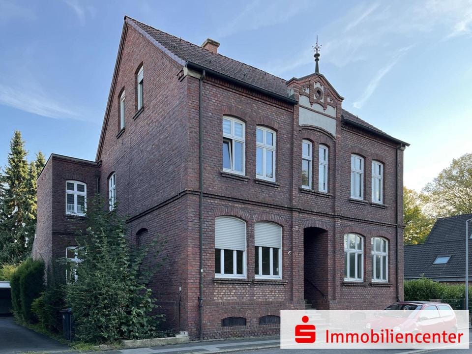 Immobilie in Herten - Charakteristisches Mehrfamilienhaus mit Potenzial - Bild 0