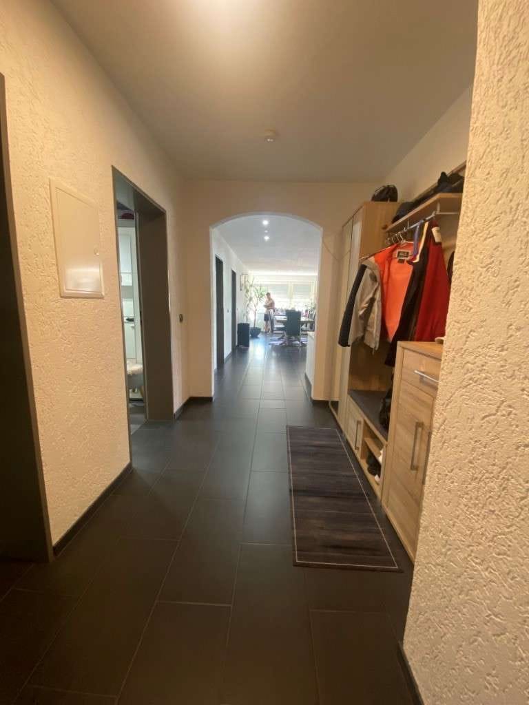 Immobilie in Blumberg - Großzügige, sanierte Wohnung in 1A Lage - Bild 2