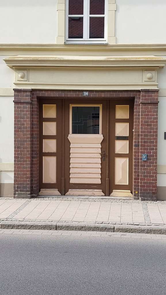 Immobilie in Loitz - Hier wartet ein besonderes Haus mit altem Charm und viel Potenzial auf neue Eigentümer - Bild 2