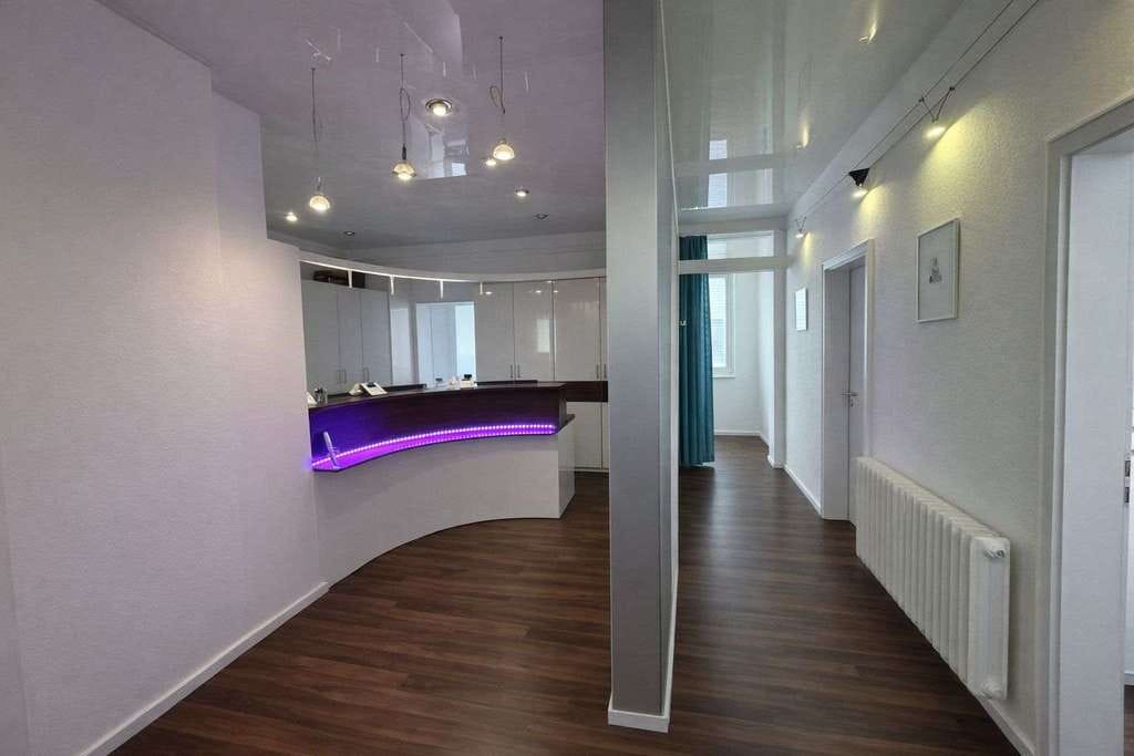 Immobilie in Ladenburg - Stabile Kapitalanlage im Herzen der Metropolregion Rhein-Neckar-Vollvermietetes Wohn-und Praxishaus - Bild 4