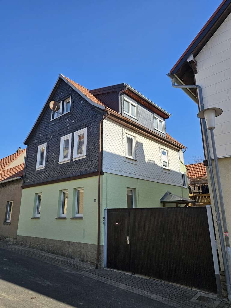 Immobilie in Unstrut-Hainich - Großes Einfamilienhaus in Weberstedt zu verkaufen :) - Bild 0
