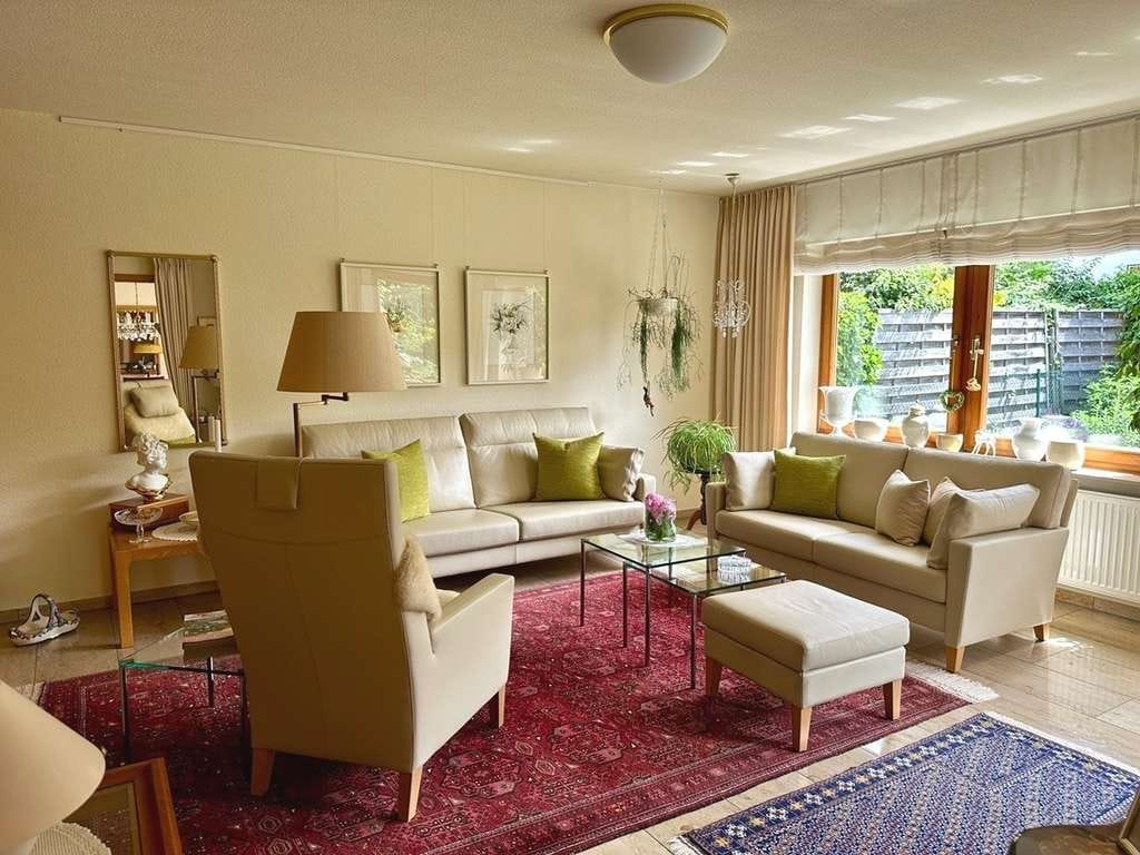 Immobilie in Weilheim an der Teck - Ein Zuhause zum Ankommen: Licht, Raum und Lebensqualität für die ganze Familie - Bild 2