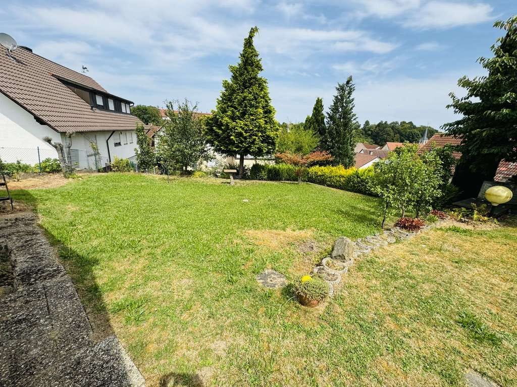 Immobilie in Bad Rappenau - Schönes Einfamilienhaus mit Anbau und großem Garten in ruhiger Lage von Bad Rappenau-Treschklingen - Bild 1