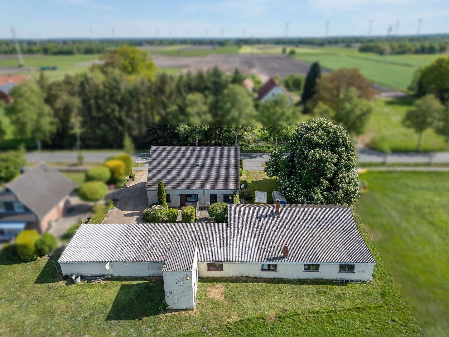 Immobilie in Grasberg - Wohnhaus & Werkstatt in schöner Außenbereichslage - Bild 2